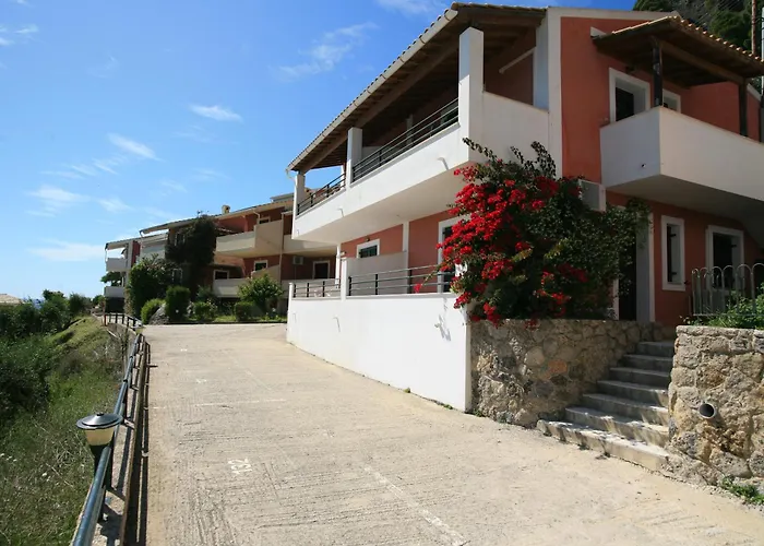 Glyfada Gorgona Apartments